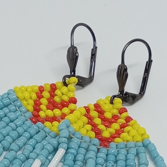 👍 5 for $20 vintage handmade long seed bead native american drop earrings - Picture 4 of 4